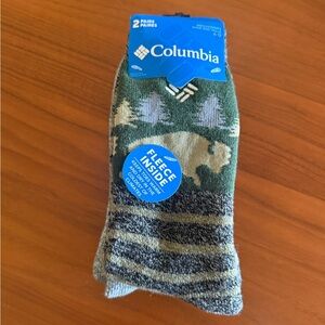 Columbia Men's Green and Tan Bear Pattern Socks